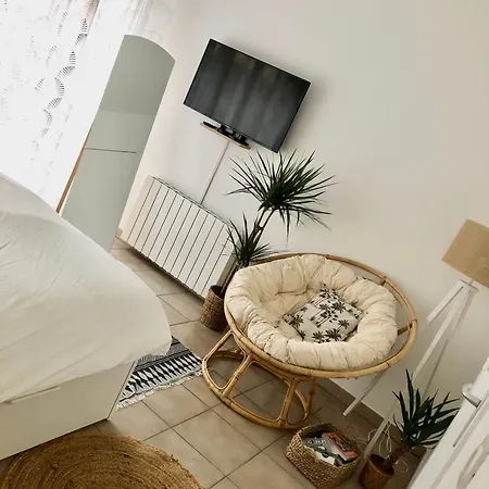 Studio Cosy, Lyon, Avec Garage Prive Exterior photo
